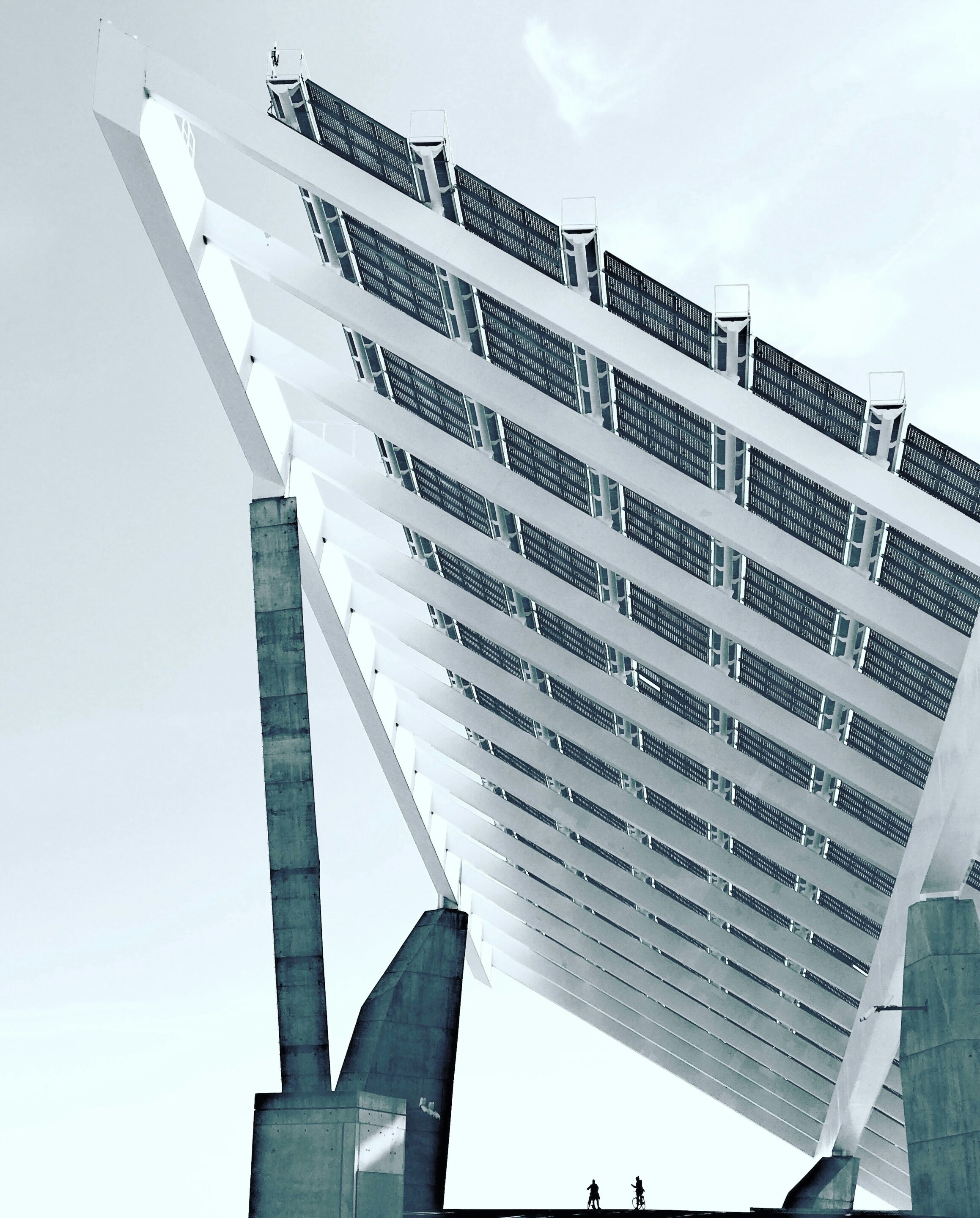 AI-powered solar energy system optimizing performance and efficiency.