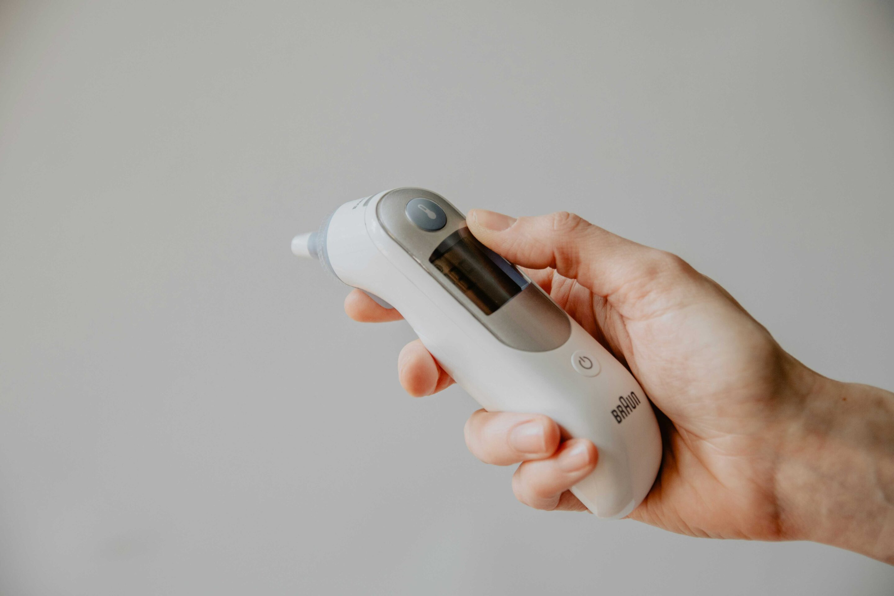 at-Home health care, Illustration of future healthcare technology, featuring AI diagnostics, wearable health devices, telemedicine, and remote patient monitoring.